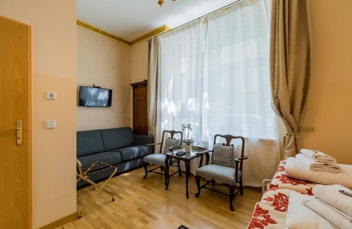 Prenzlauer Berg Cabin | Wheel-Chair Friendly Familienzimmer - Zimmer 1
