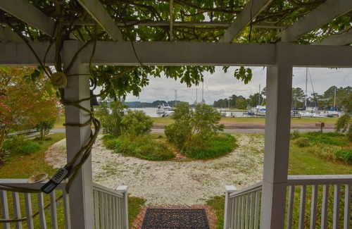 Onancock House | Whimsical Cottage with Gorgeous Views of the Bay, overlooking Russell Marina.