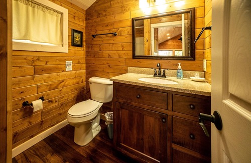 Land O Lakes Cabin | Whippoorwill Cabin on the Lake