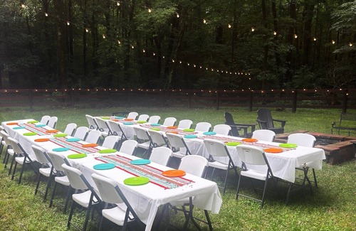 McLeansville Cabin | Whisper Chalet w/exterior jacuzzi , fire pit, fenced in outdoor space, privacy, free onsite parking