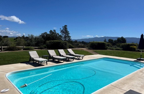 Santa Ynez House | Whispering Hills Ranch 5 minutes from Wine Trail
