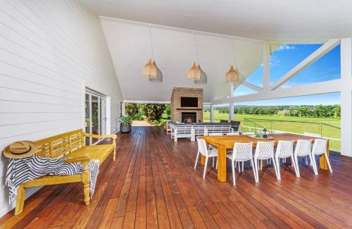 Far Meadow House | Whispering Pines Berry and Surrounds