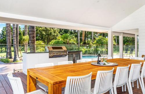 Far Meadow House | Whispering Pines Berry and Surrounds