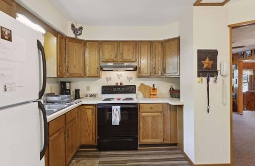 Spooner House | Whispering Pines Getaway on Spooner Lake