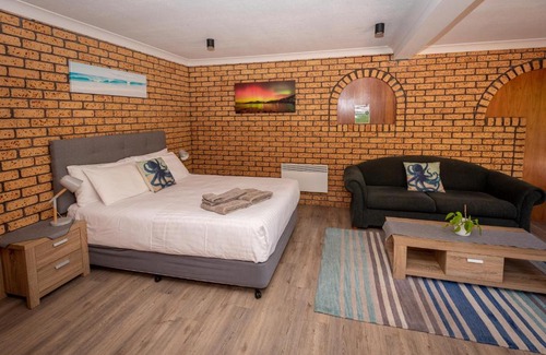 Bicheno Apartment | Whispering Waves