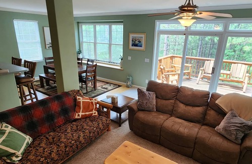 Pellston House | Whispering White Pines Duplex Whole Double Unit