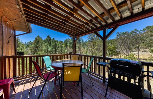 Alto House | Whispering Woods | King Suite + Wildlife Views