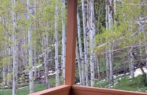 Walden House | Whistle Pig Retreat @ 22 West