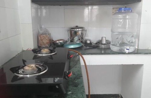 Coimbatore House | WHITE HOUSE- 1BK Pleasant Apartment with Open Terrace