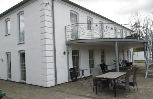 Brande Apartment | White House Hotel Apartments