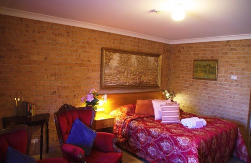 Armidale Hotel | White Lanterns Motel