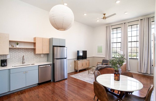 Alcoa Apartment | White Nest Retreat - LUX Updates - 5 mins from TYS