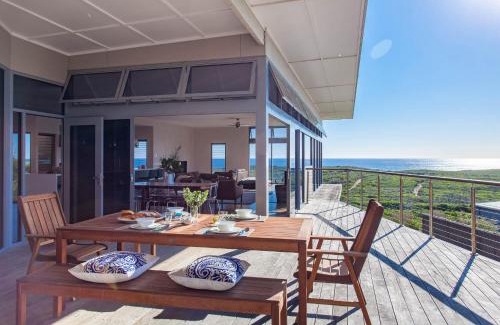 Gnarabup House | Whitehorses I Private Properties