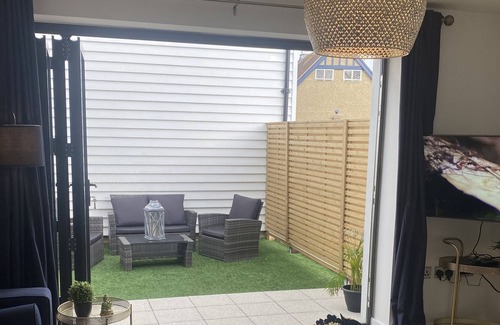 Whitstable House | Whitstable Townhouse by the Sea