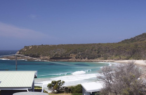 Kioloa House | Who wouldn't want to wake up here?