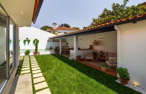 Paco De Arcos Apartment | Whome Relaxed Oeiras Stay with Private Pool