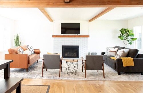 Burlington Other | Wide Open Spaces and Views! Beautiful, spacious 3bdr Farmhouse