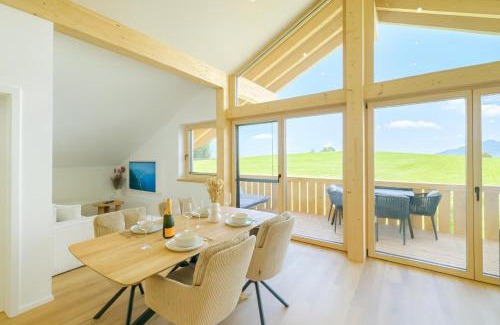 Dietringen Apartment | Wiese I Sauna I Berg-Seeblick I Natur I Parken