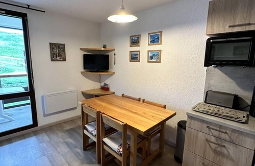 Villard-de-Lans Apartment | Wifi, 2nd floor, balcony, tv, 26m², Villard de Lans