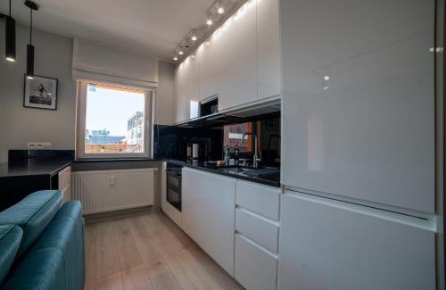 Stare Miasto District Apartment | Wilczak 20B Stylish Apartment by BookingHost