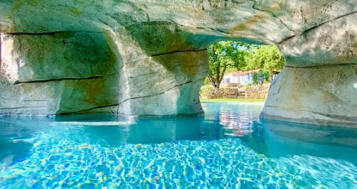 Bedarieux Cabin | Wild boar mountain, South of France, paradise with breathtaking views!
