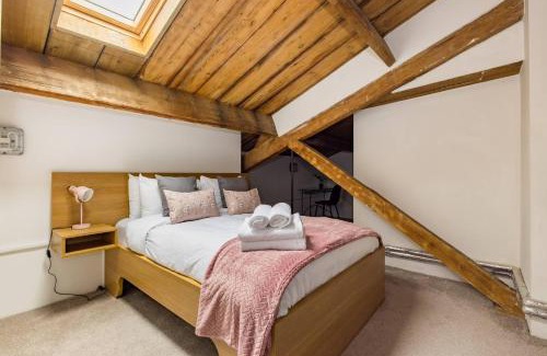Docklands Apartment | Wild Roses Serviced Apartments - ExCel Warehouse 2