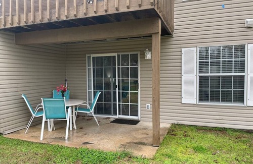 Table Rock House | Wildflower Glades · Newly Remodeled Lover’s Luxury Condo with Upgrades