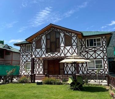 Kargil Hotel | Wildflower Villa