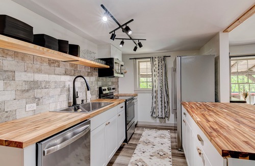 Waynesville Hotel | Wildrest Hotel