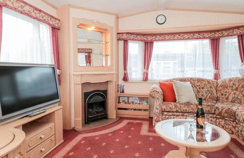 Chard Cottage | WILLERBY 1, family friendly, character holiday cottage in South Chard