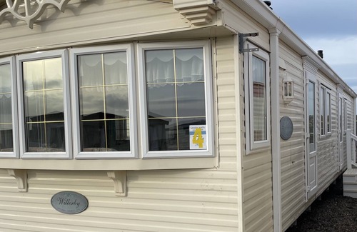 Uddingston House | Willerby Granada 2-Bedroom Parkhome