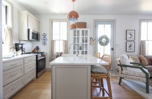 Eufaula House | Willow House: Charming Carlton Landing Cottage w/Golf Cart