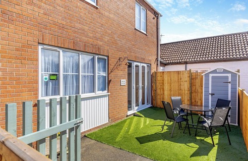 North Somercotes Cottage | Willow's Cottage - UK42144