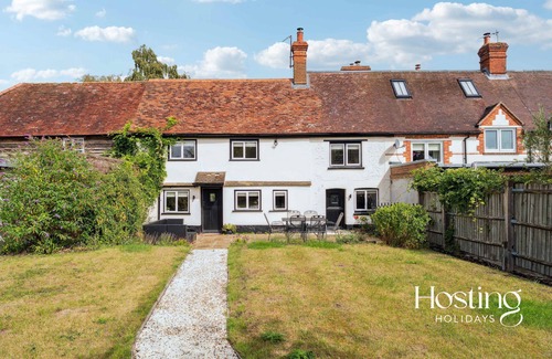 Wallingford House | Willowbrook Cottage - 3 Bed Countryside Escape