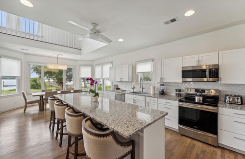 Savannah House | Wilmington Island 2BR River Home - Sunset Views!