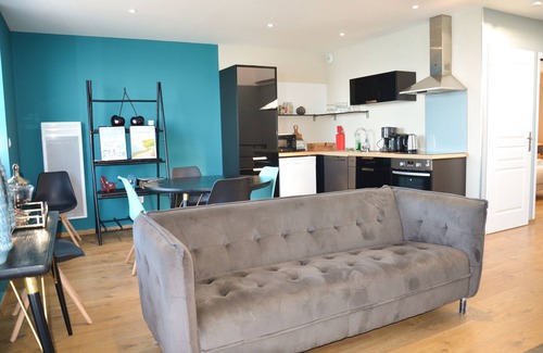 Wimereux Apartment | Wimereux digue: Magnificent T3 seafront apartment with terrace