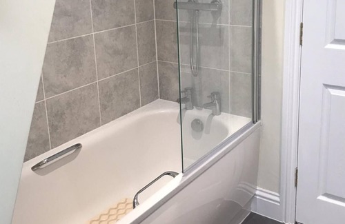 Stroud Apartment | Windows Over Stroud Penthouse apartment with views