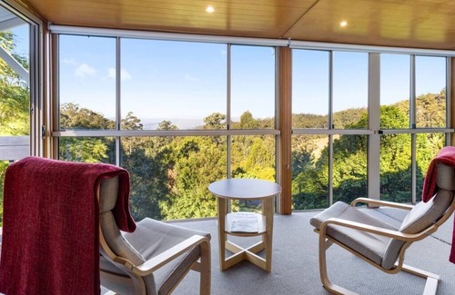 Ravensbourne Ski Chalet | Windsong at Ravensbourne Escape 3 Bedrooms