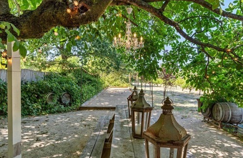 Healdsburg Cottage | Wine Country Cottage sleeps 4, Healdsburg, Spa