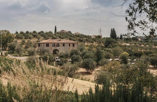 Castelnuovo Berardenga Villa | Wine Resort Campacci
