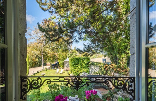 Curtil-Vergy House | Winegrower's house in the heart of the Burgundy vineyards