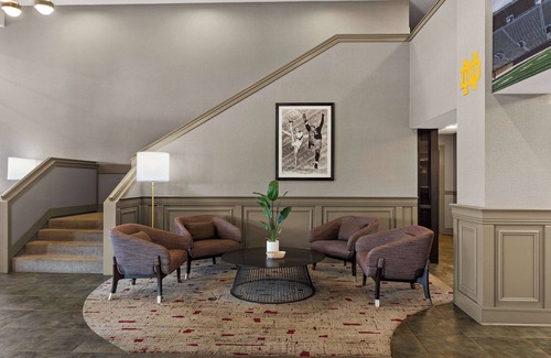 South Bend Hotel | Wingate by Wyndham South Bend/Notre Dame
