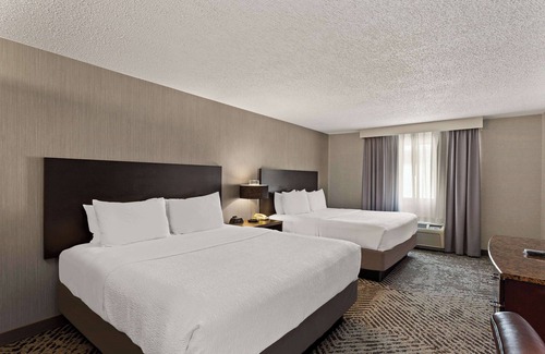 South Bend Hotel | Wingate by Wyndham South Bend/Notre Dame