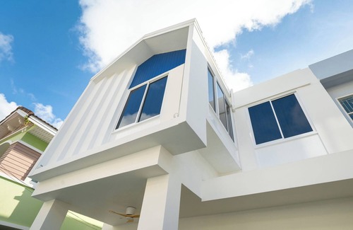 Nanai Road Villa | Wink villa 154 Patong Phuket close to the beach sleep 10