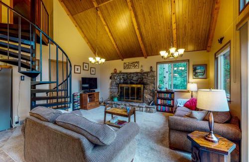 Bailey House | Winning Stream