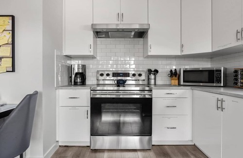 Calgary House | Winston Suite 2BR 1BA - Carriage Suite with Garage