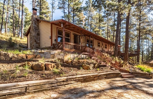 Ruidoso House | Winterfell