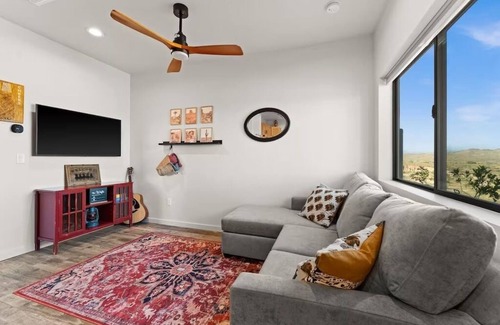 Wickenburg House | Winters Vineyard Casita and stalls