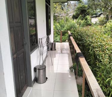 Moni House | Wisma kelimutu