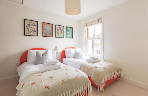 Deal House | Wisteria Cottage by Keepers Cottages